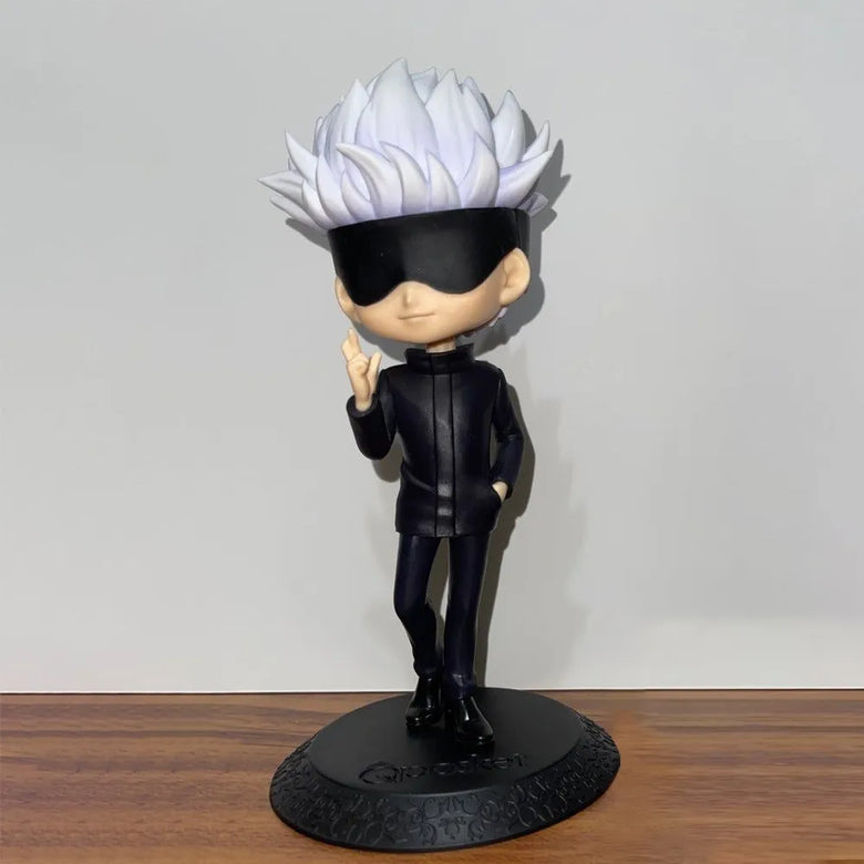 Satoru Gojo With Blinds Q-Posket 15cm